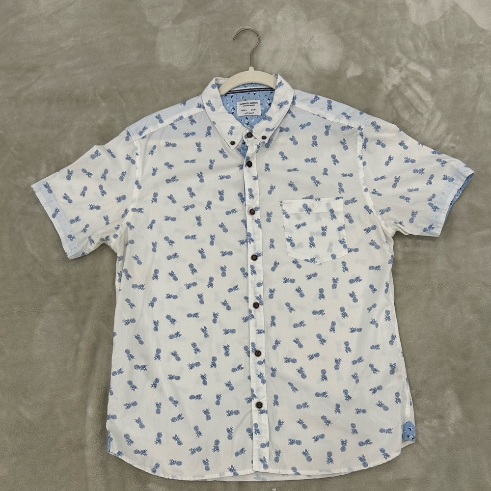 Goodfellow & Co White and Blue Casual Button Down Shirt